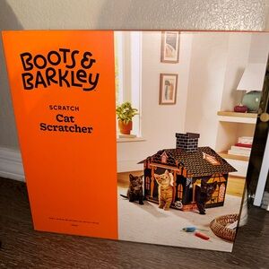 Orange spooky haunted house   Cat Scratcher